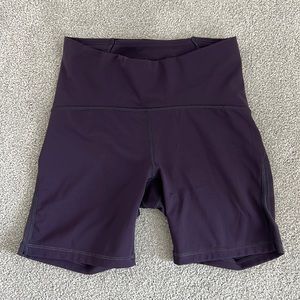 Lululemon bike short